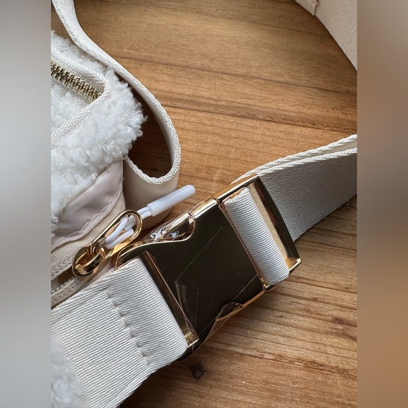 NWT TAYLOR SWIFT Mojo Provo Crossbody Bag Embroidered Boutique Purse Eras Tour - Picture 7 of 9